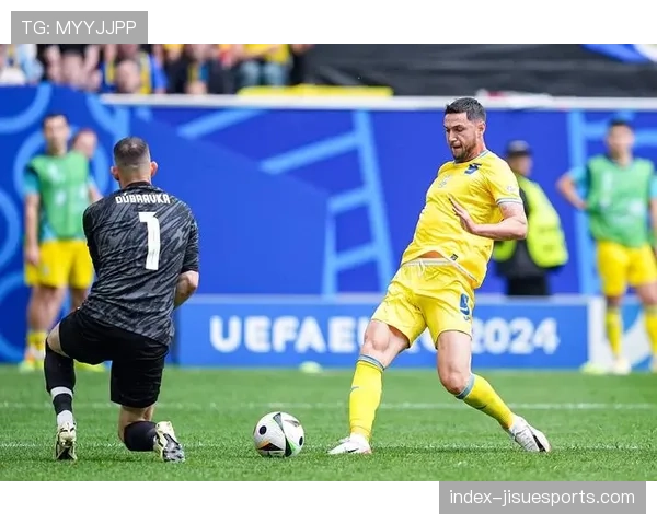 里昂租借亚列姆丘克，含500万欧元买断选项